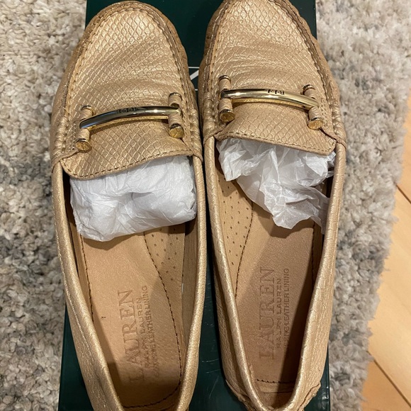 Ralph Lauren women’s flats - Picture 2 of 5